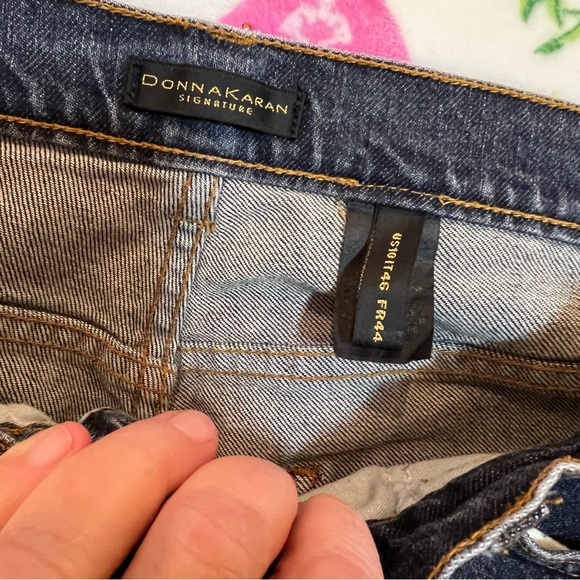 DONNA KARAN dark was bootcut jeans size 8 - Picture 7 of 7